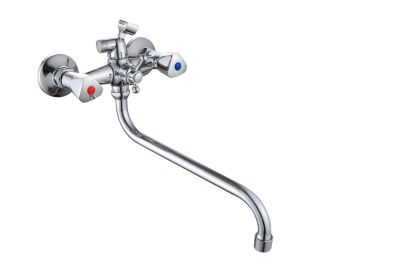 Смеситель для ванны AQUATTRO Q01-1501 двуруч, круг изл35 см, повор перекл,б/лейки и шл [1/10]