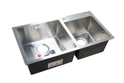 Мойка нержавеющая врезная OKATANA 780х430х210x0.8, квадрат двойная сатин [1/3]